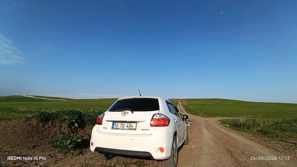 Toyota auris - 2