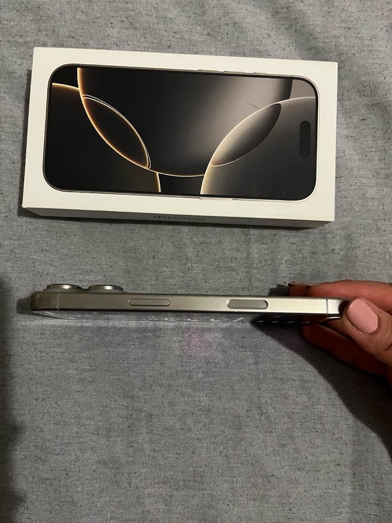 iphone 16 pro - 2