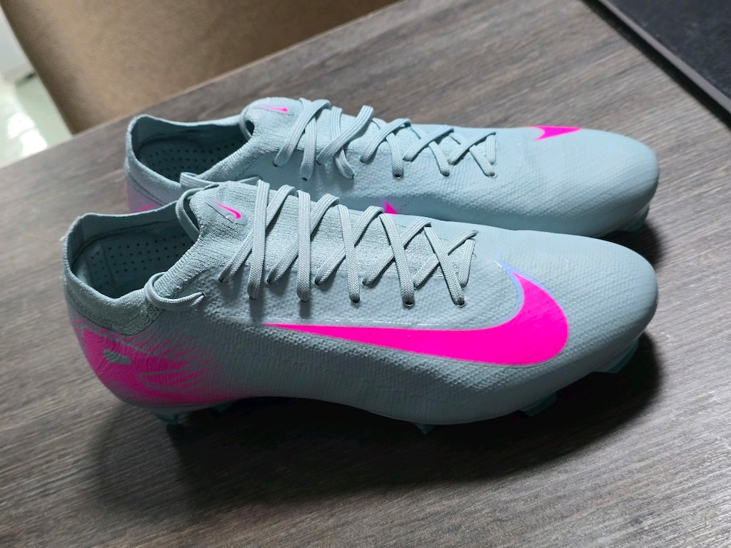 nike orjinal prof krampon 43 numara az kullanılmış açıklama oku - 2