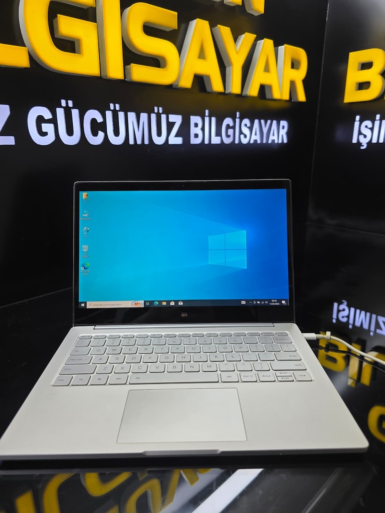 Mİ İ5 6200U 8GB RAM NVİDİA 940MX UYGUN FİYATA LAPTOP - 8