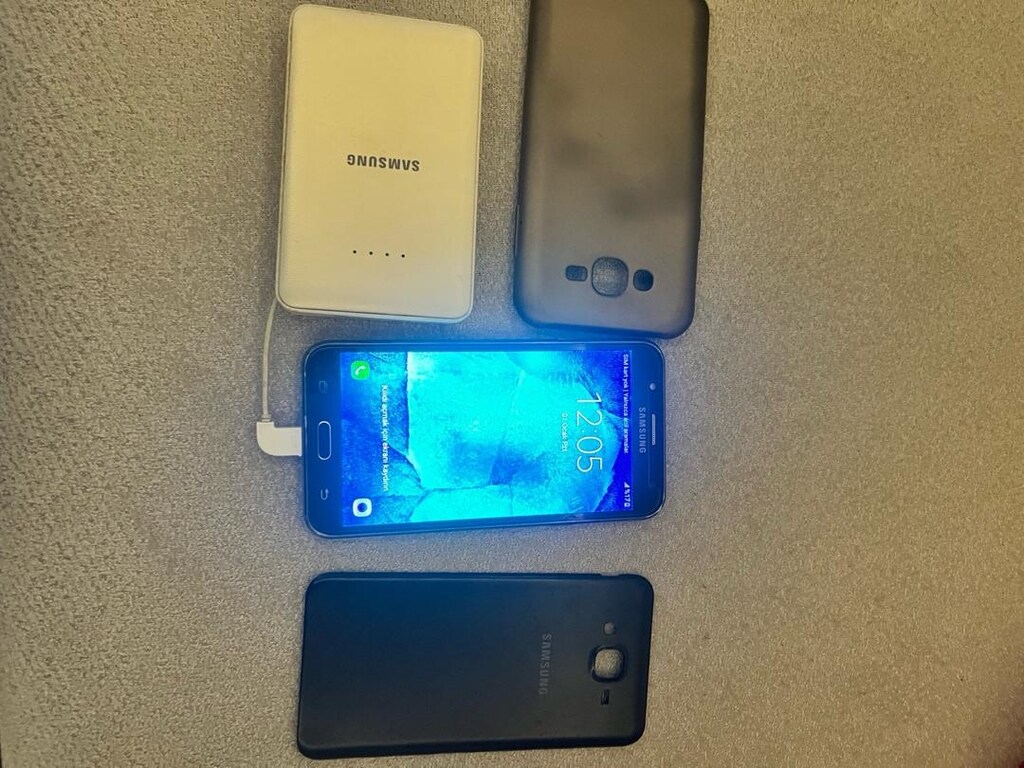 samsung J 7 - 4