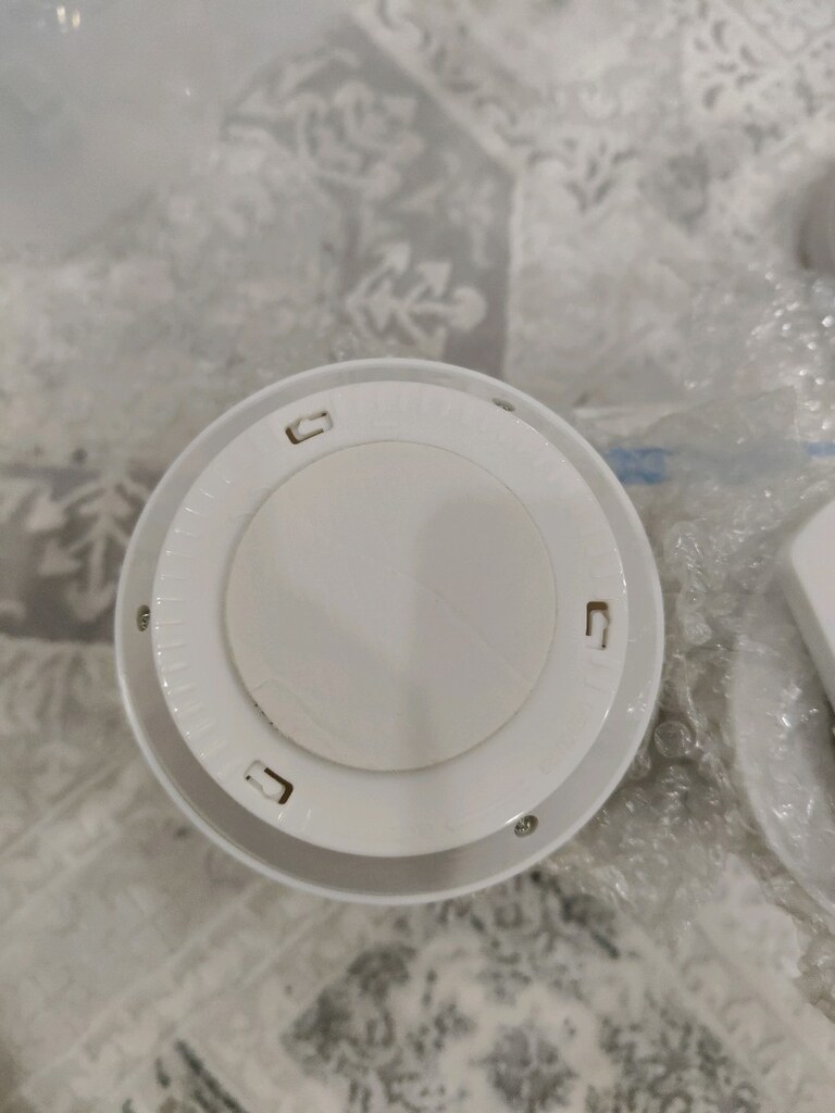Uzaktan Kumandalı Kablosuz Pilli LED Spot Lamba (5 Adet Spot + Kumanda - 3
