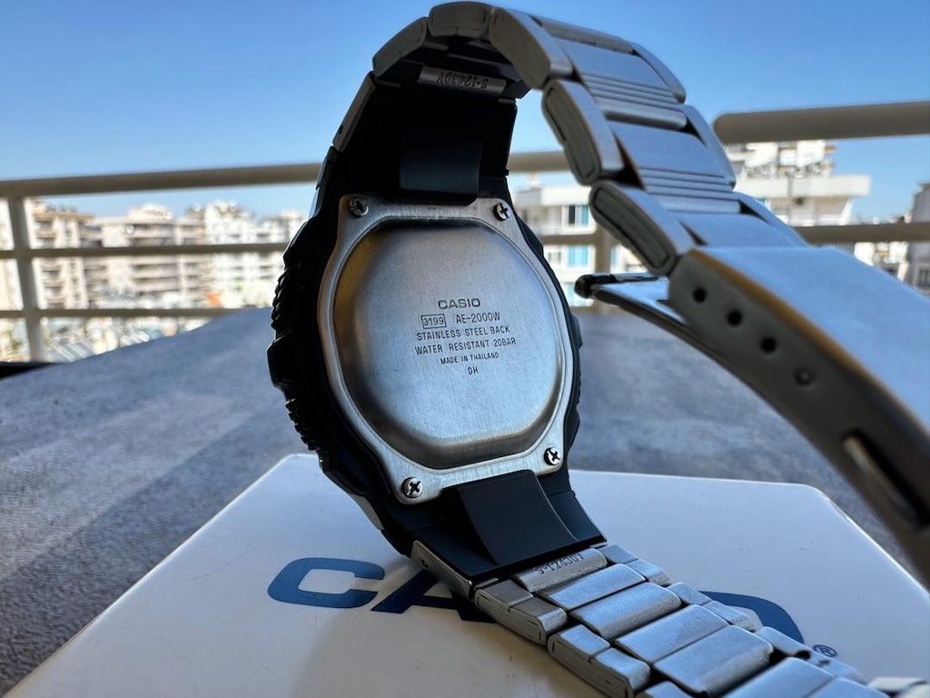 Casio AE 2000 WD Kol Saati Tertemiz Kutulu - 6