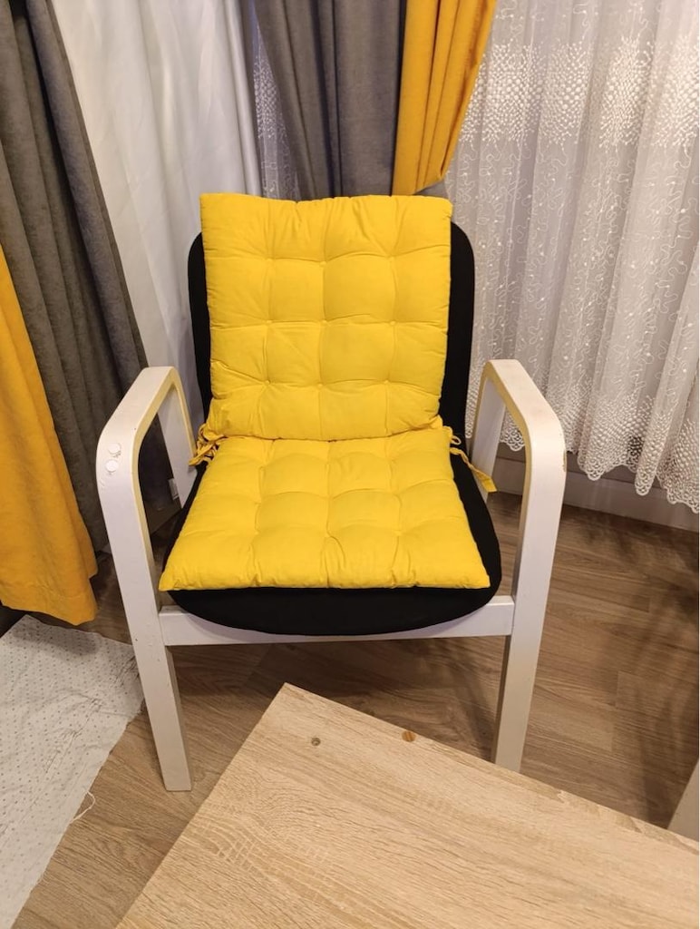 2 adet tekli mobilya koltuk ve 1 adet sehpa - 3