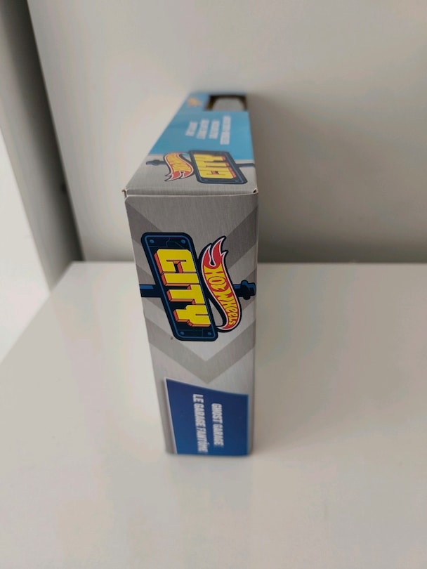 HOTWHEELS CITY GHOST GARAGE MATTEL +4 Yaş - 5