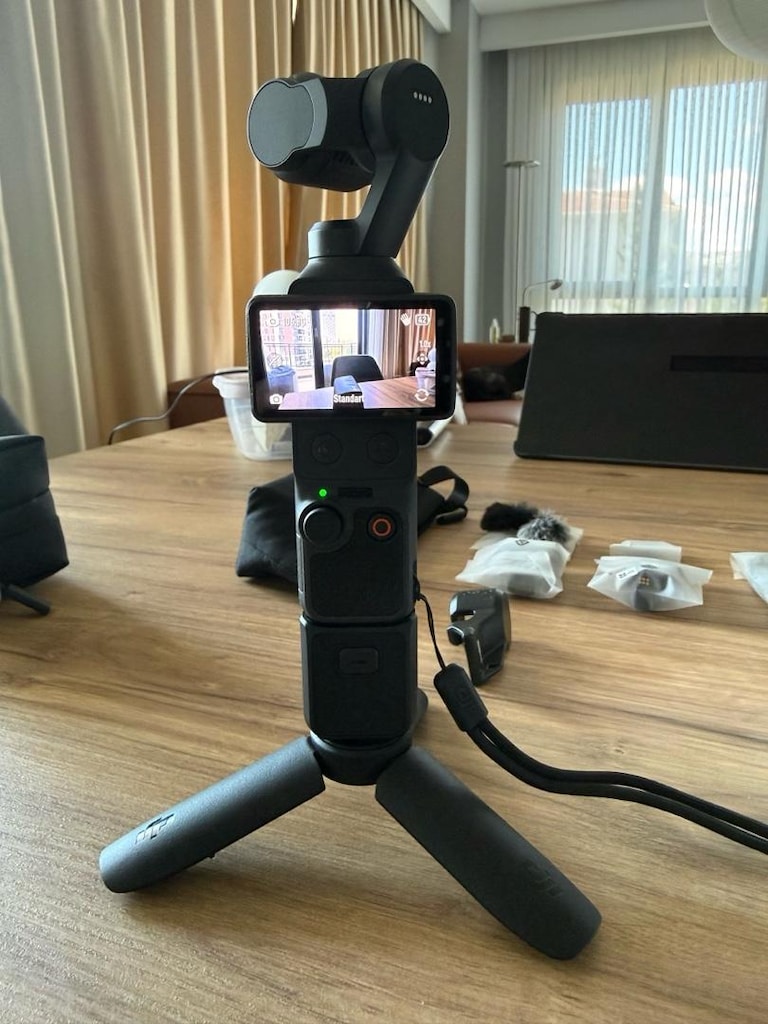DJI Osmo Pocket 4 Creator Combo Kamera - 2