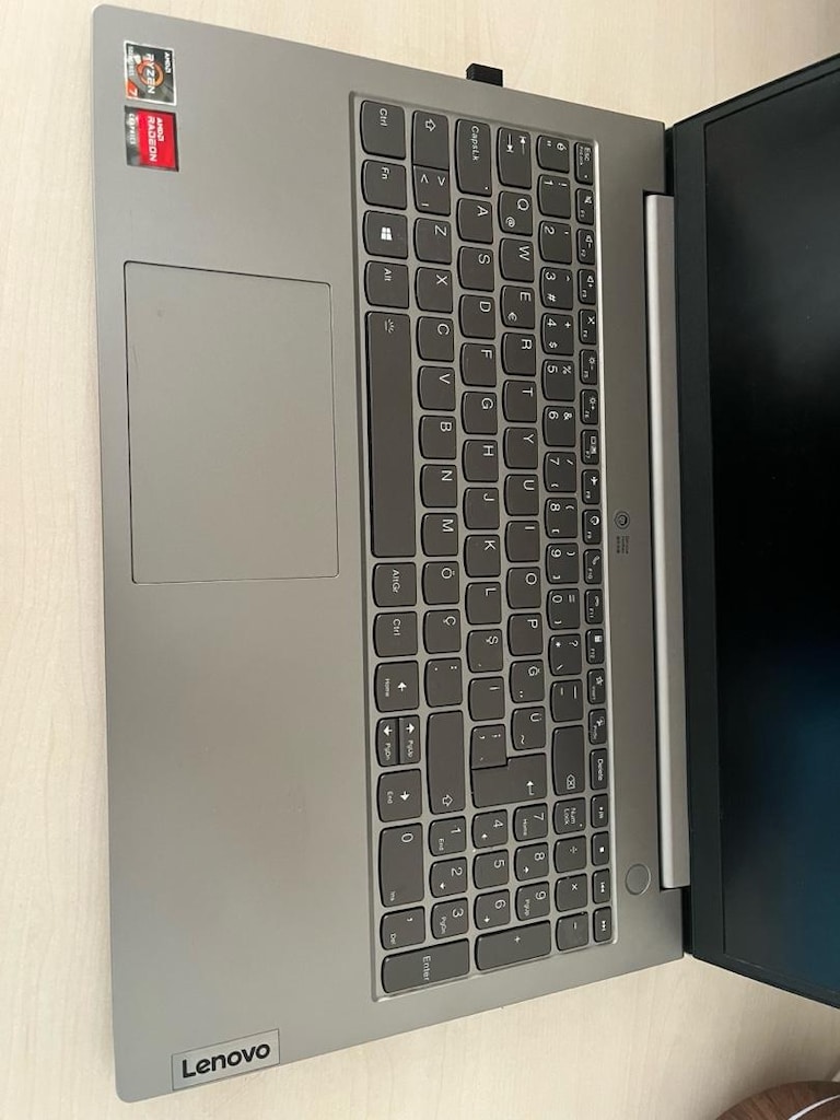 Lenovo 15G3 Dizüstü Bilgisayar - 3