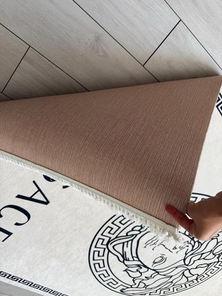 Versace Halı Beyaz 4 m2 - 4