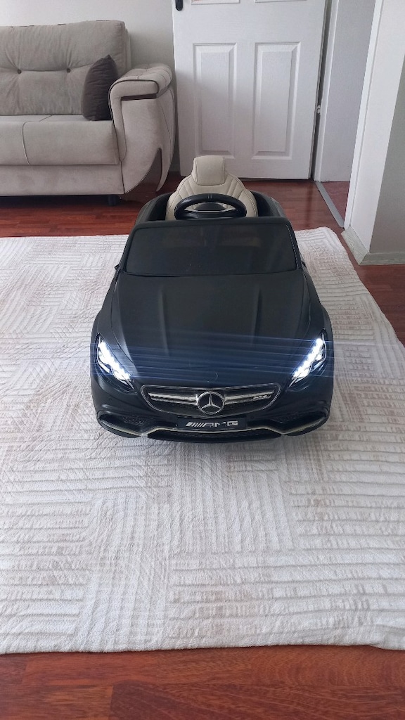 mercedes lisanslı Bluetoothlu radyolu usbli akülü araba 12volt - 5