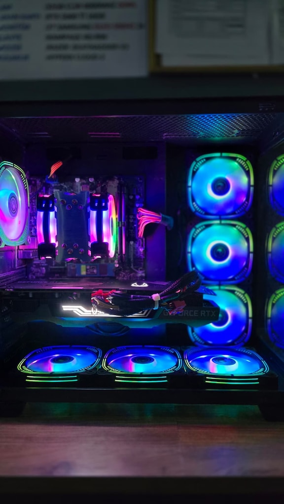 RYZEN 5 5600 & 1TB M2 & RTX3070Tİ & 32GB RAM & AKVARYUM KASA - 6