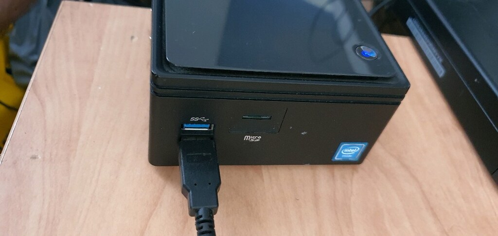 gigagbyte mini bilgisayar - 3