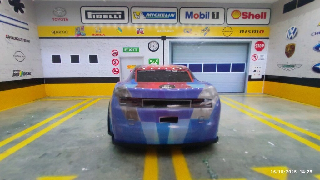 Camaro modeli pilli uzaktan kumandalı oyuncak - 7