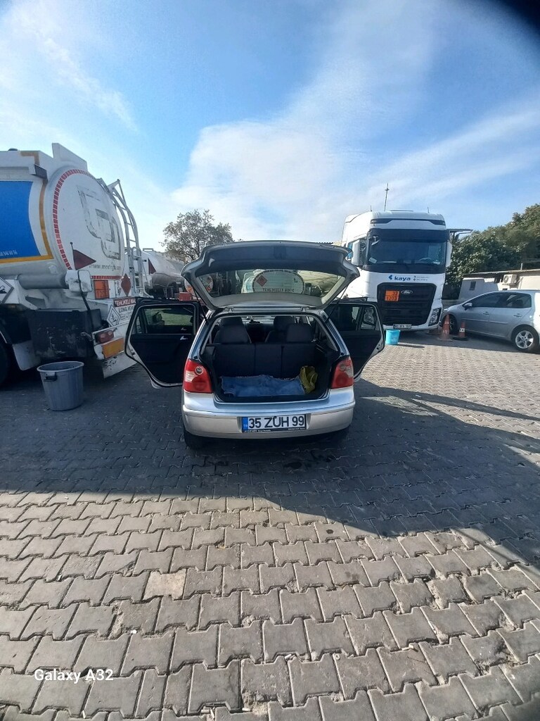 Wolksvagen Polo 1.4 16 valf - 16