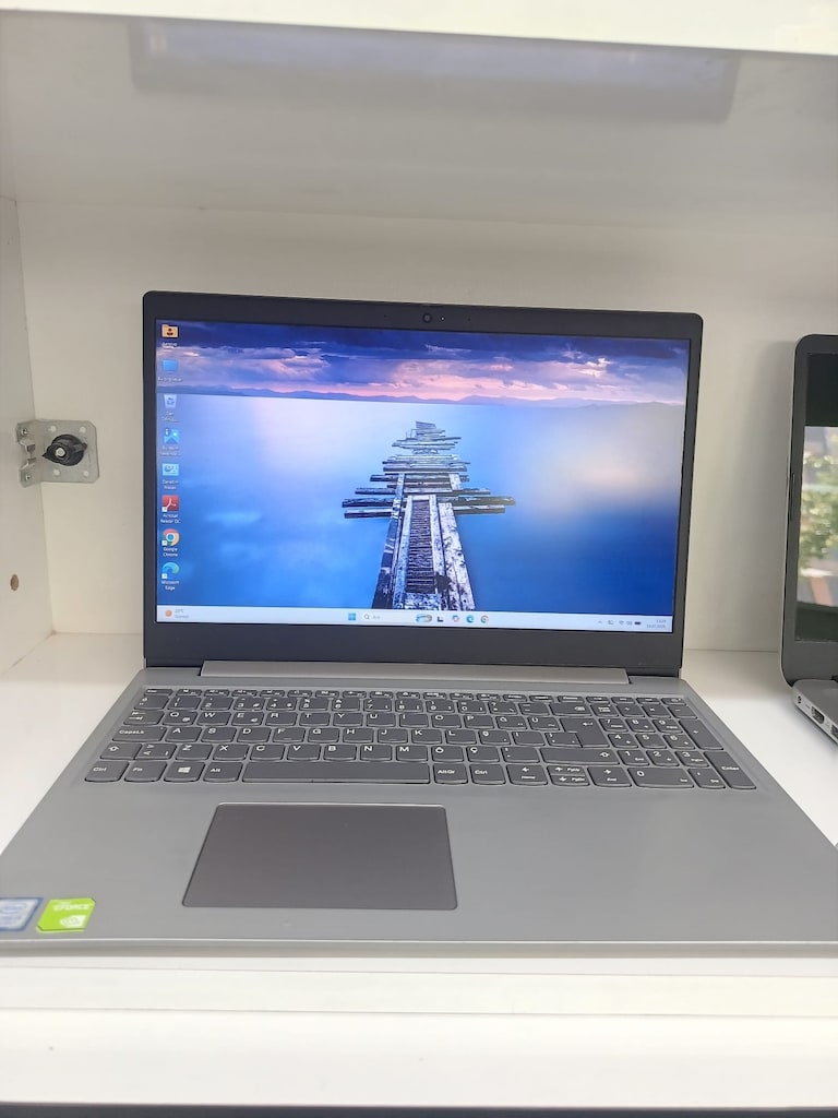 LENOVO İ5 8265U İŞLEMCİ 15.6" İNÇ + 2GB EKRAN KARTI + 8GB RAM LAPTOP - 19