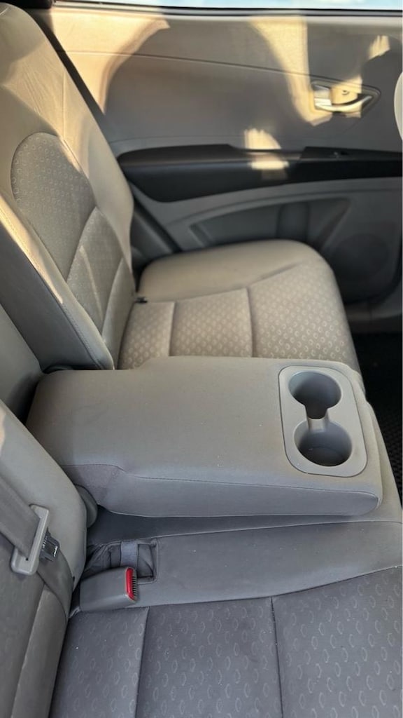 Ssangyong Korando 4x2 Otomatik 189.000 km Emsallerine Göre Çok Temiz - 10