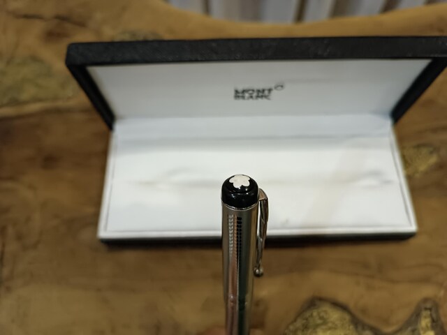 MONT BLANC TÜKENMEZ KALEM