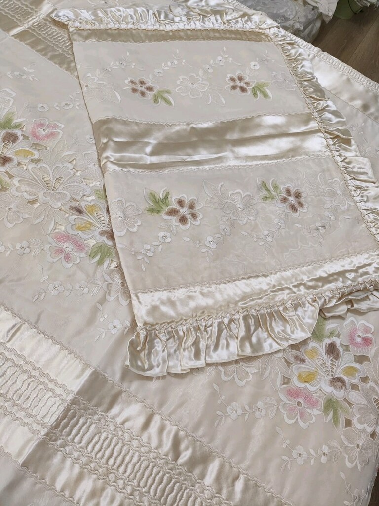 çeyizlik saten yatak örtüsü 160A. 210 cm - 2