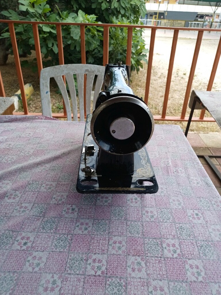 Eski Dikiş Makinası Zenit msrka - 7