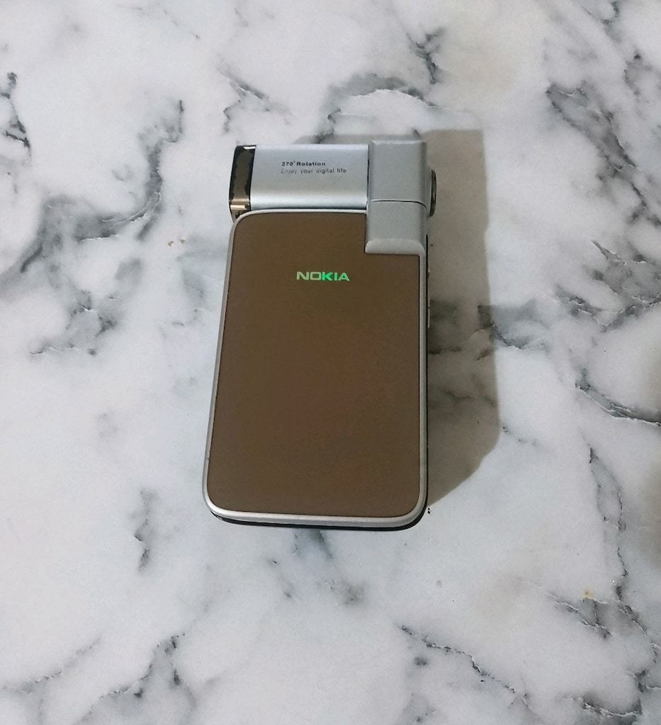 Nokia V93i - 2