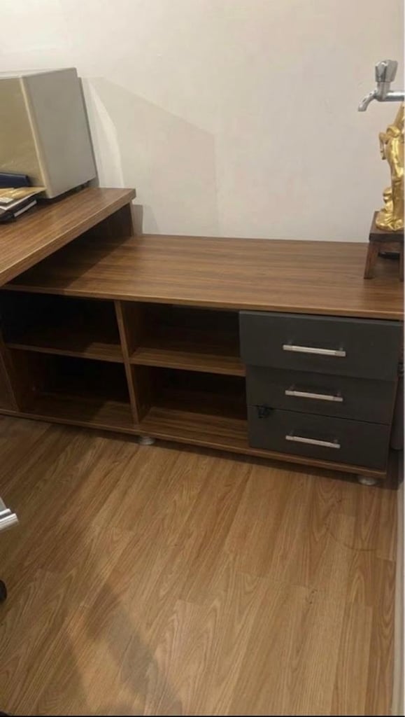 ACİL SATILIK! Temiz Kullanılmış Ofis / Çalışma Odası Mobilya Takımı - 2