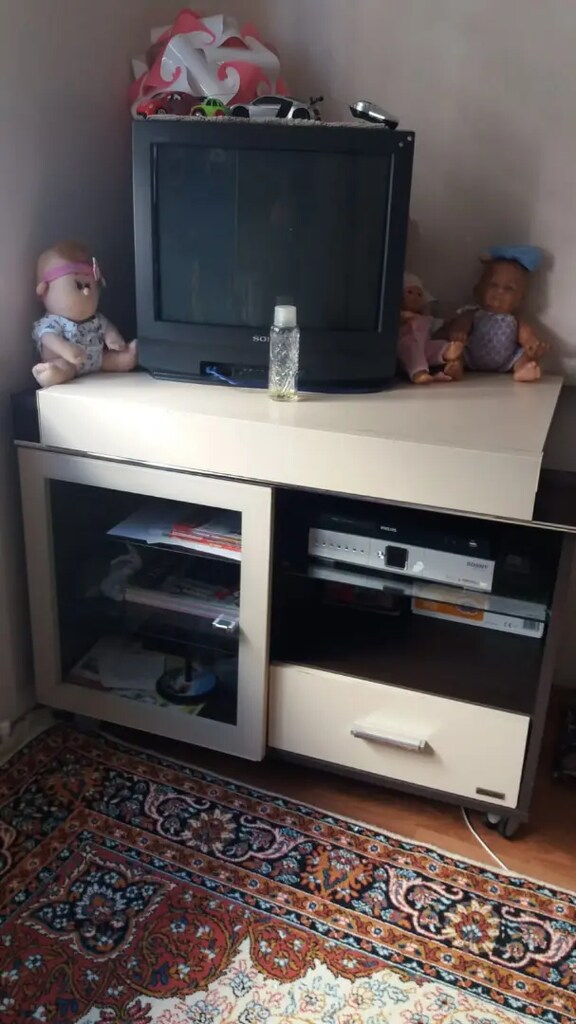 Bellona marka tv sehbasi, genç odası Gardorap,gümüşlük ve Çocuk yatagi - 3