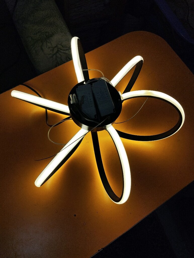 SARI IŞIK LED AVİZE - 4