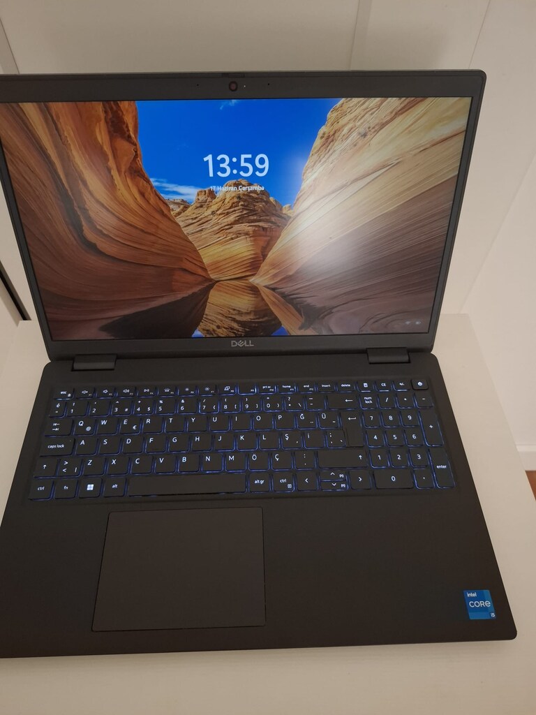 Dell latitude 3520 intel core i5 16 gb - 4