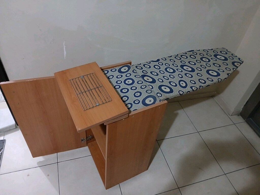 KATLANIR ÜTÜ MASASI VE RAFLI DOLAP - 5