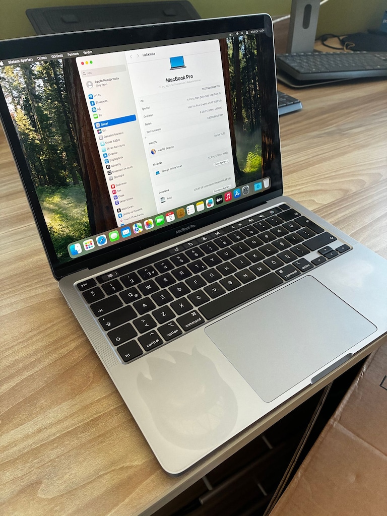 Macbook Pro 2020 - 6
