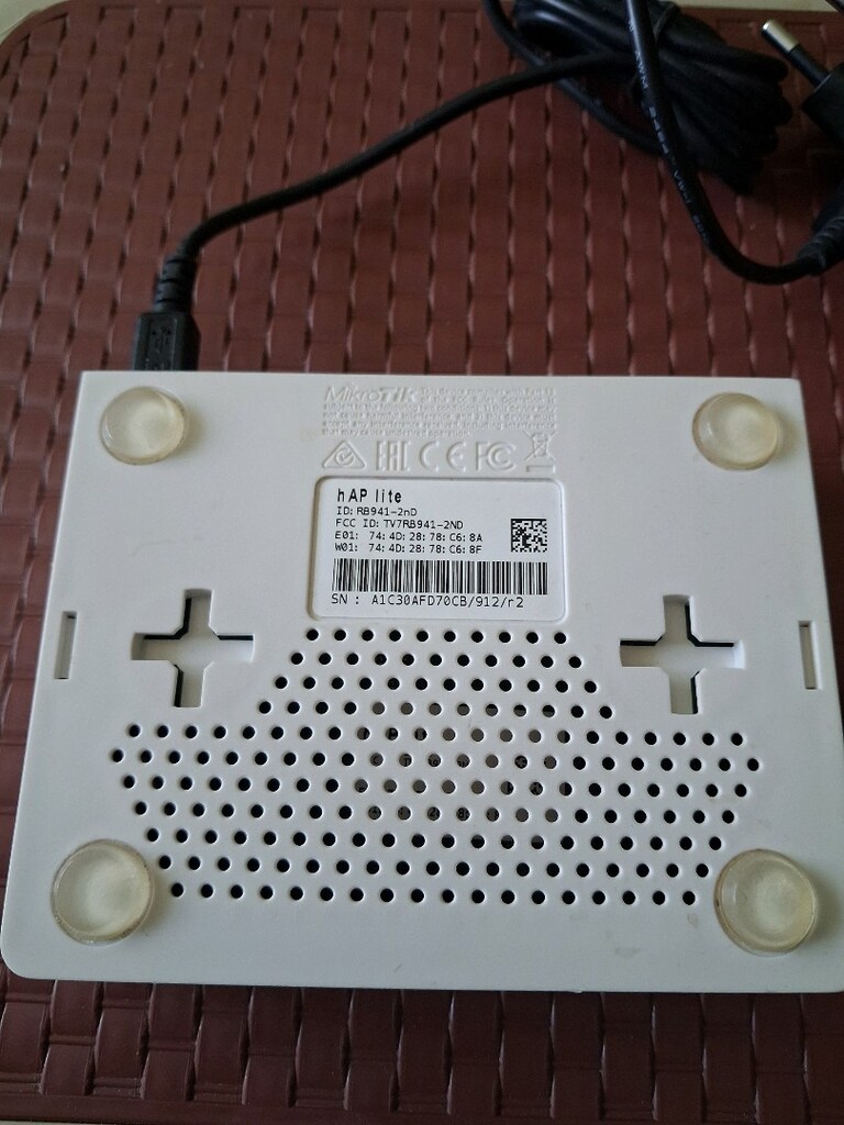hAp Lite Microtik WiFi Güçlendirici Switch Modem - 2