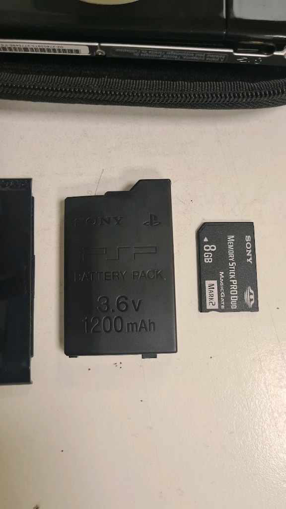 PSP 3004 Slim oyun konsolu - 3