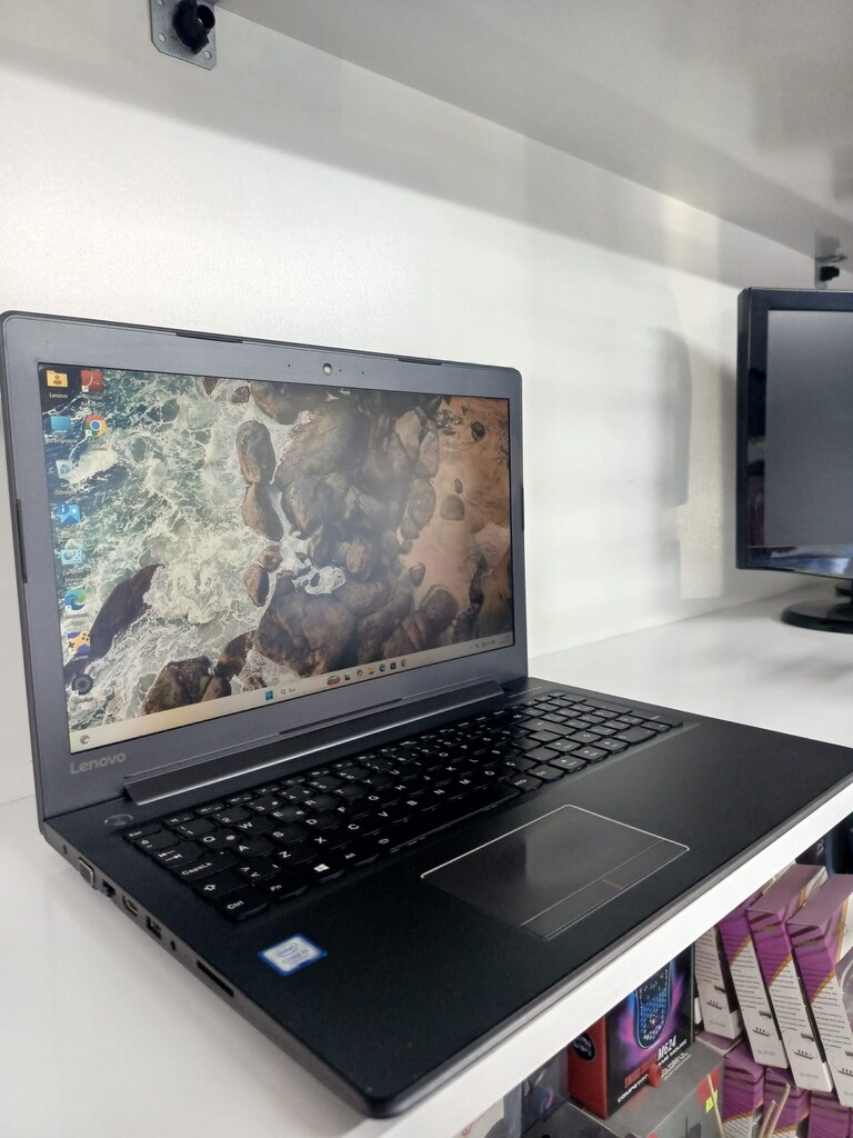 LENOVO İ5 7200U İŞLEMCİ + 2GB HARİCİ EKRAN KARTI + 8GB DDR4 RAM - 5