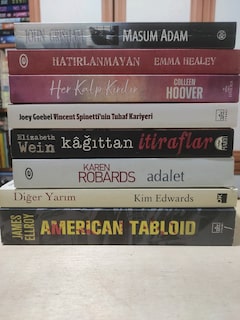 8 kitaptan oluşan harika bir set