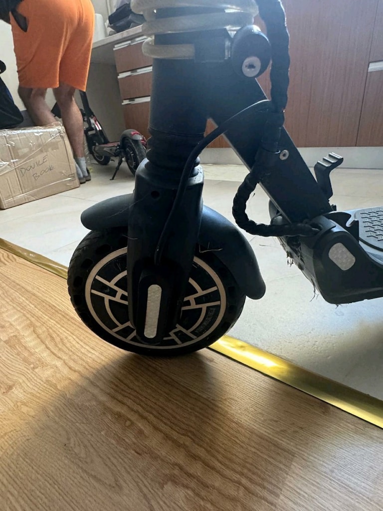 Geotech M5 elektrikli scooter - 5