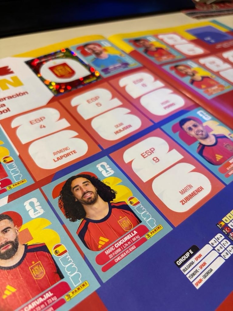 434/980 stickerlı Panini World Cup 2026 albümü - 16