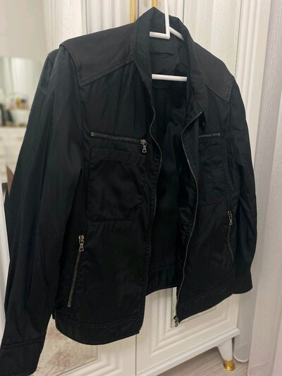prada mort
