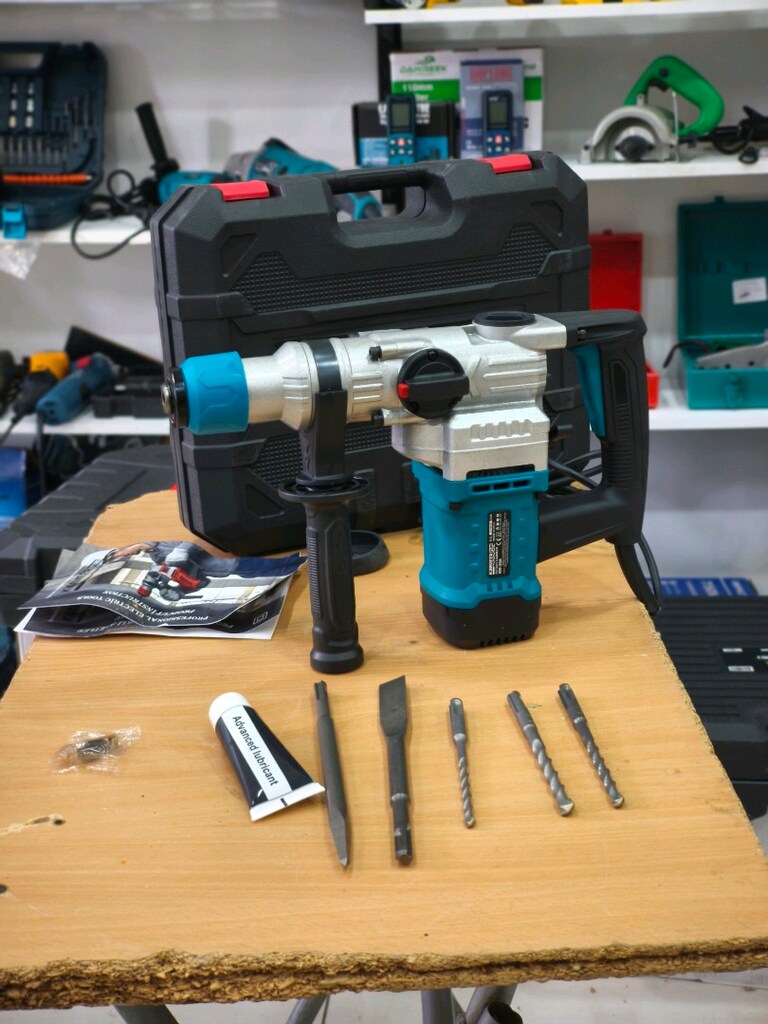 SÜPER DELİCİ KIRICI HİLTİ - 3