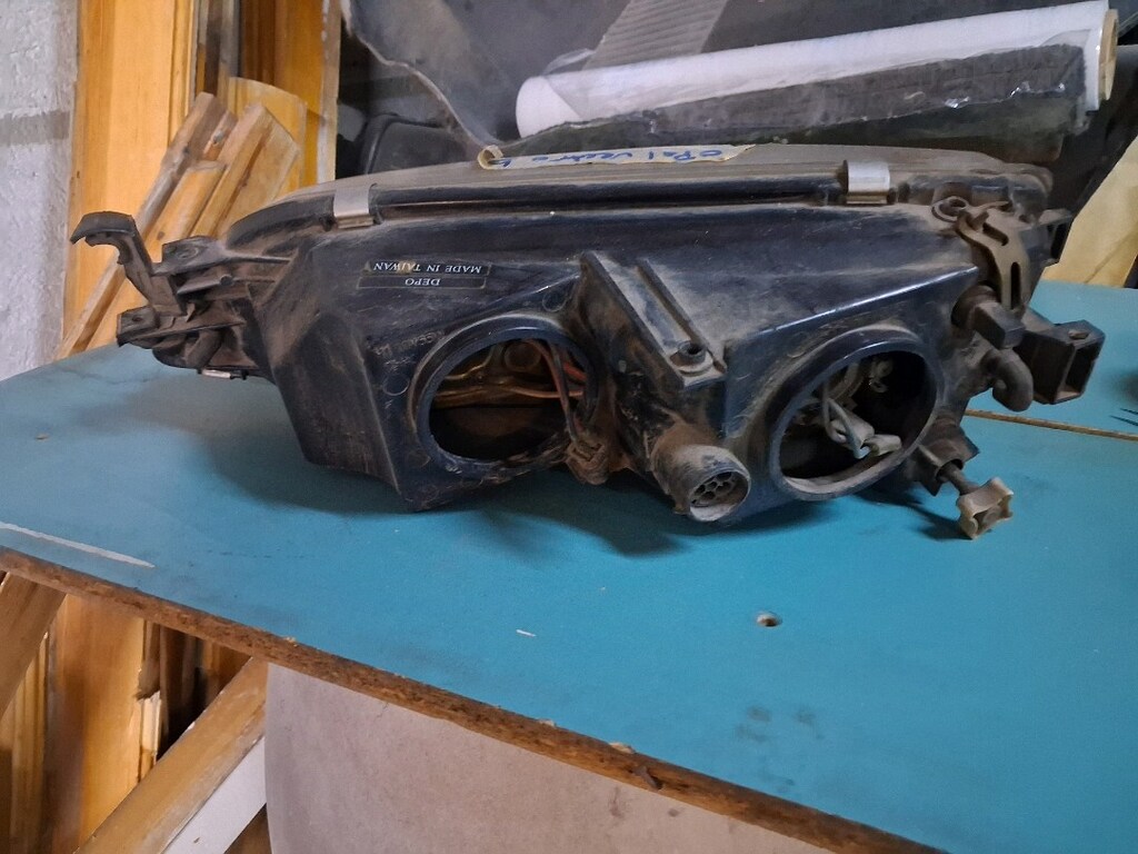 OPEL VECTRA B KASA SAĞ FAR DEPO - 2