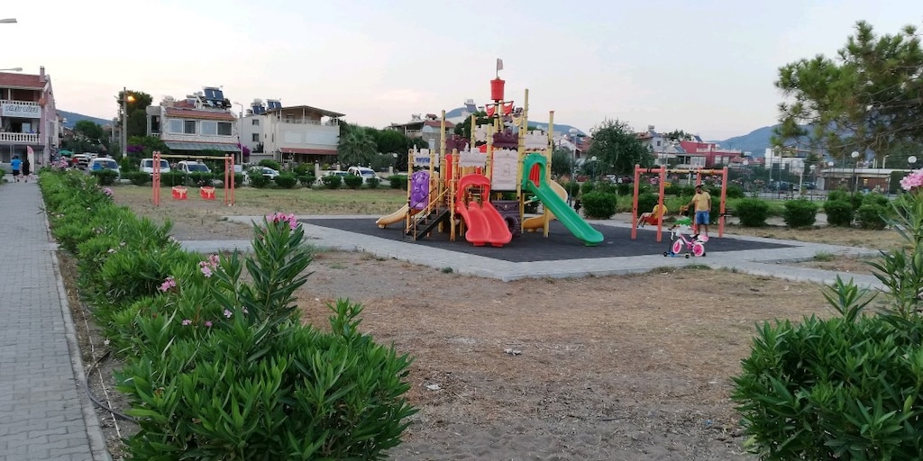 Ürkmezde denize 50 metre satılık İkiz dubleks - 13