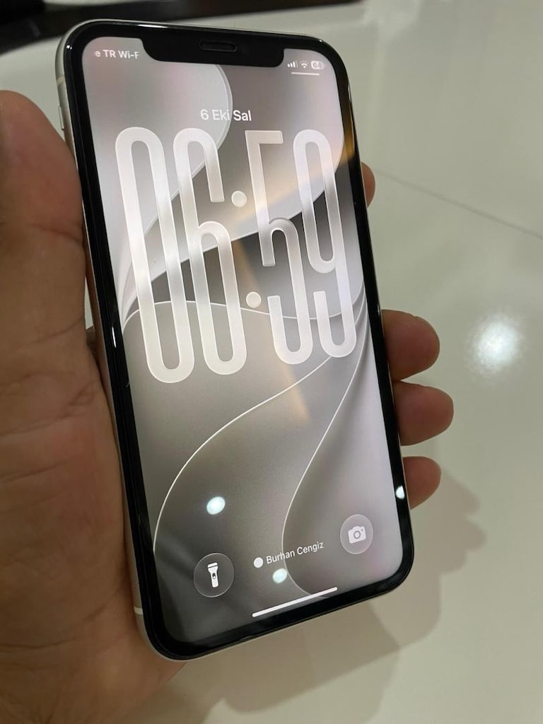 iPhone 11 128 GB pil 100 Tamirsiz Devam değişensiz - 3