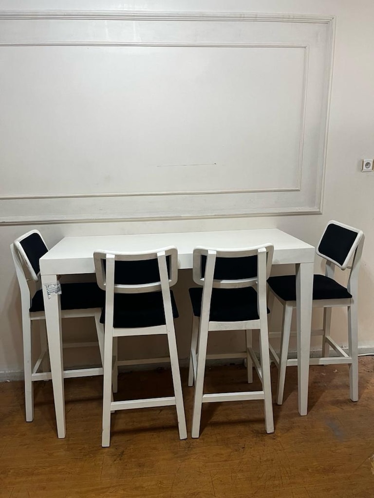 Beyaz Yemek Masası ve Sandalyeler bar masası - 5