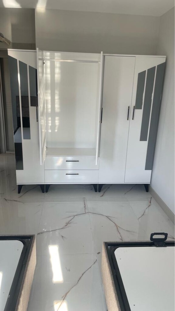 5 kapaklı elbise dolabı - 3
