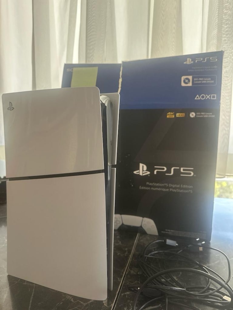 PLAYSTATİON 5 SLİM DİGİTAL EDİTİON ÇİFT KOL - 4