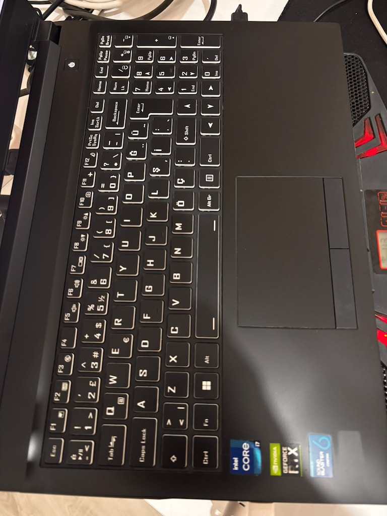 Gaming Laptop Monster - 2