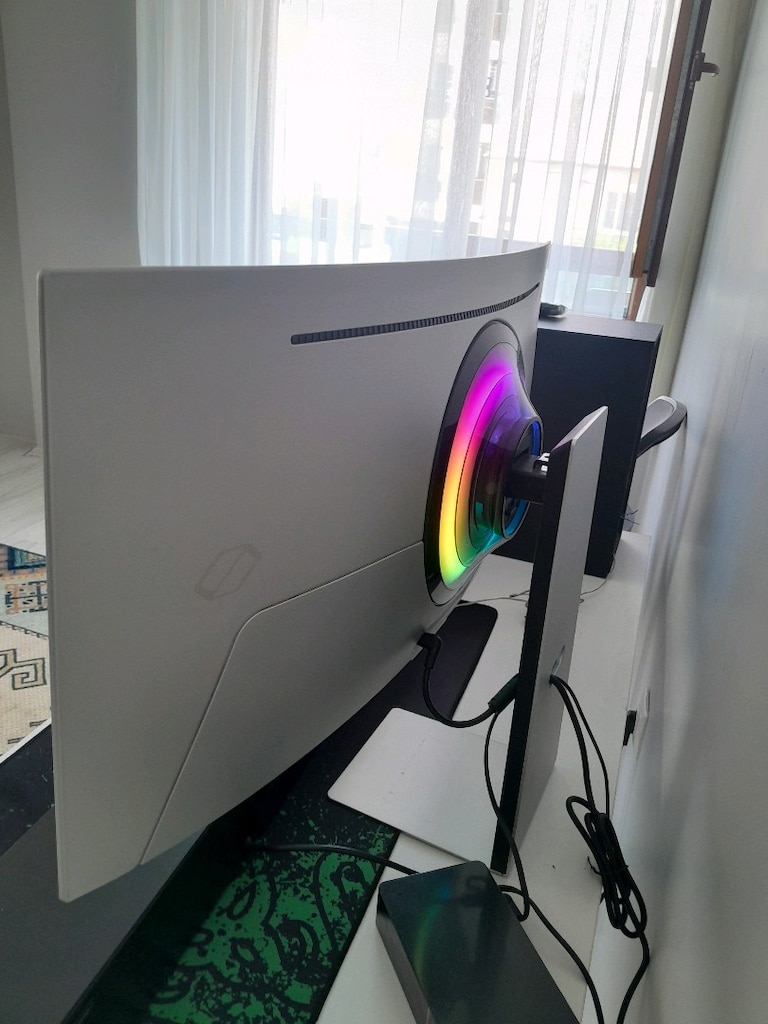34 inç 175hz OLED Gaming Monitör - 4