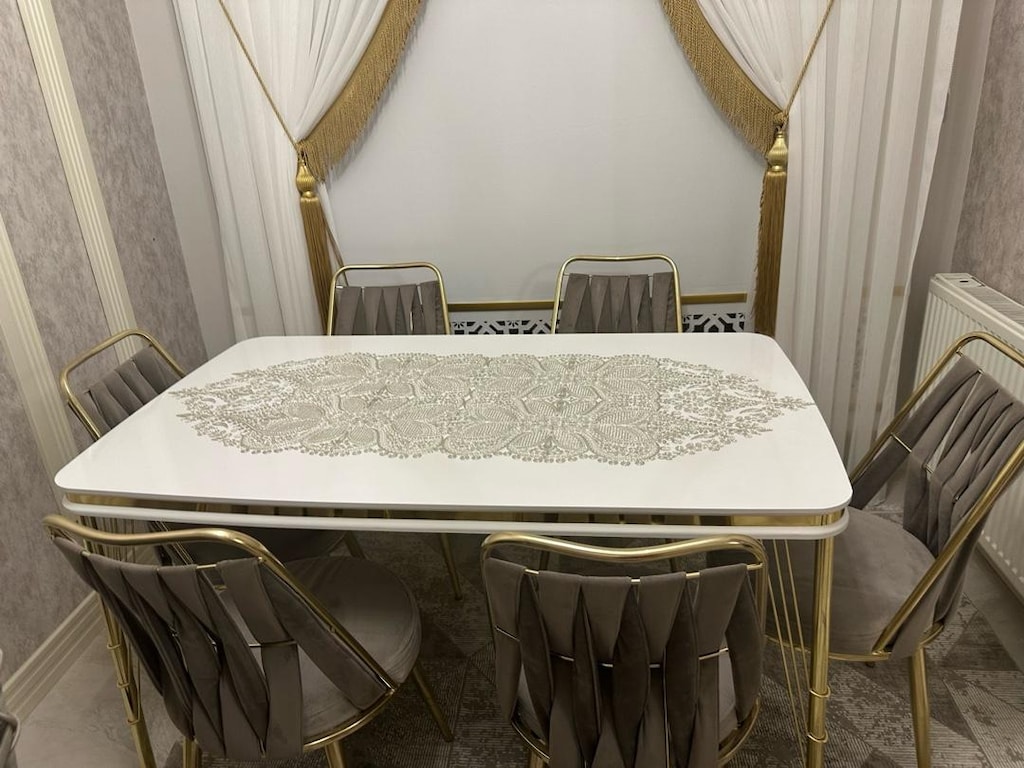 ACİL SATILIK YEMEK MASASI TAKIMI - 5