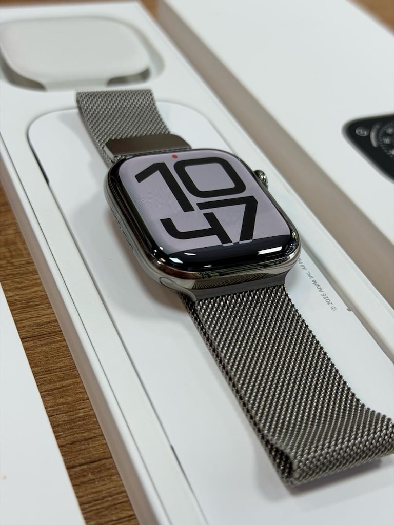 APPLE WATCH 11 cellular titanyum - 6