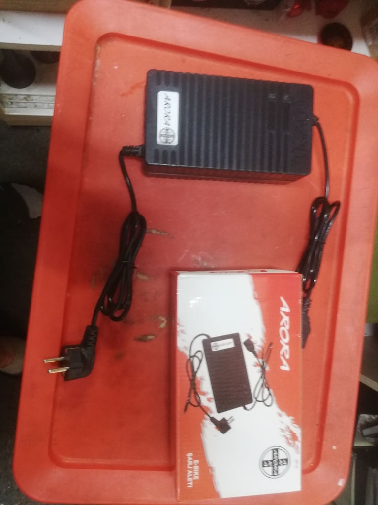 Şarz cihazı 12w 60 amper - 2