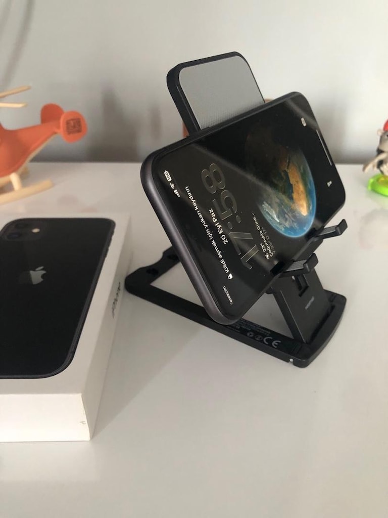 İPHONE 11 64 GB - 5