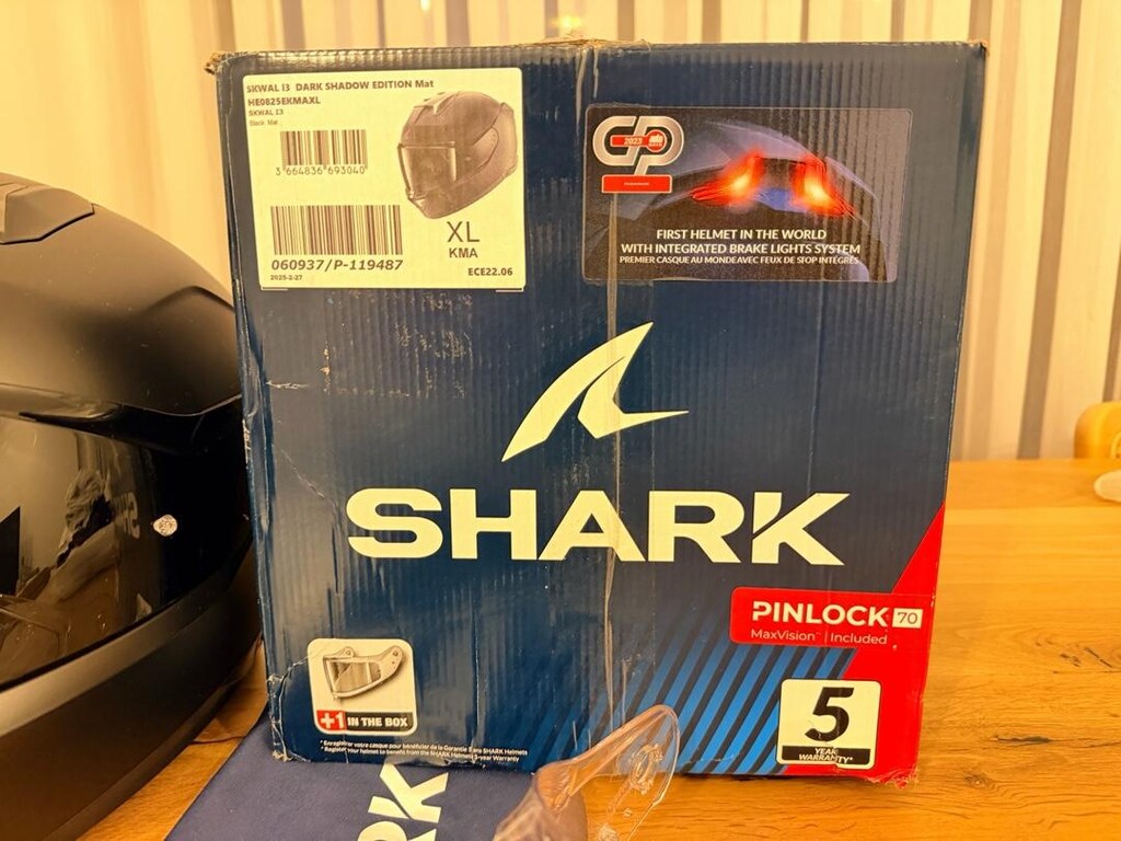 Shark Skwal i3 Dark Shadow Mat Siyah - 10/9.9 kondisyon( TAKASLI) - 11